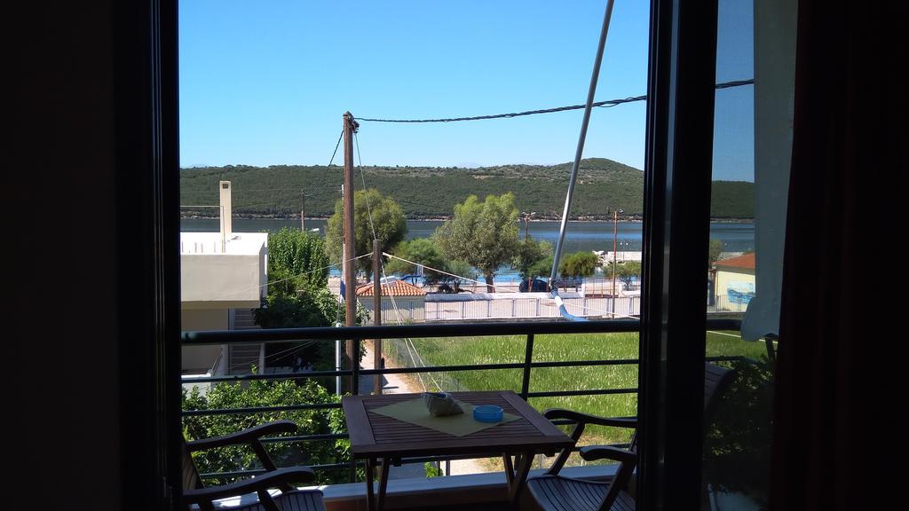Nikolitsa Apartments Glyfada  エクステリア 写真