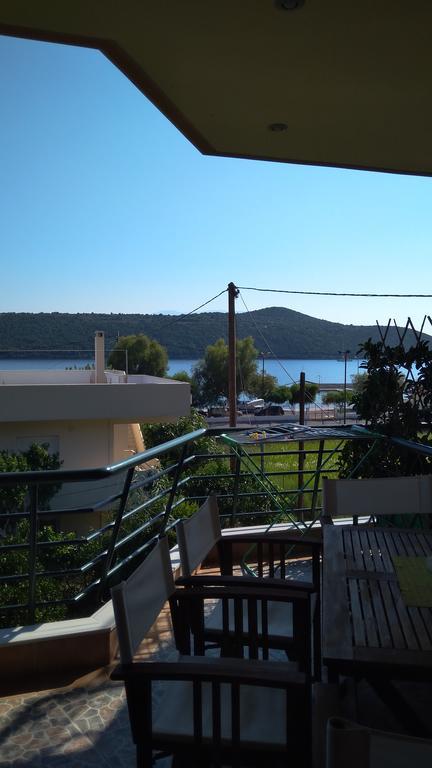 Nikolitsa Apartments Glyfada  エクステリア 写真