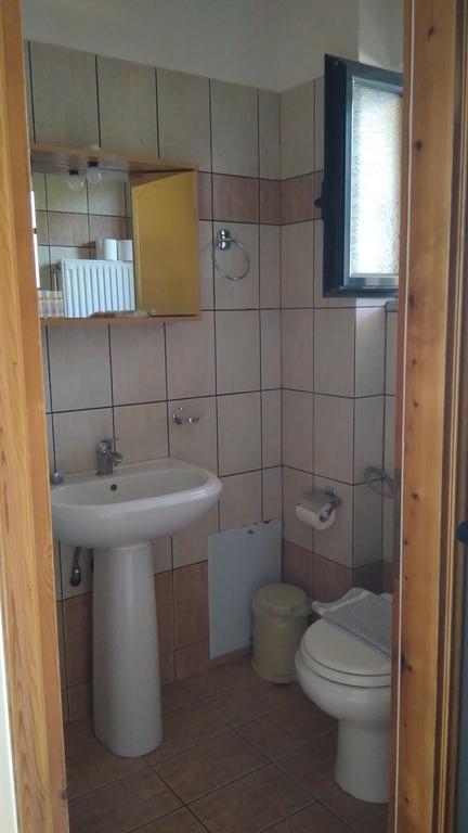 Nikolitsa Apartments Glyfada  エクステリア 写真